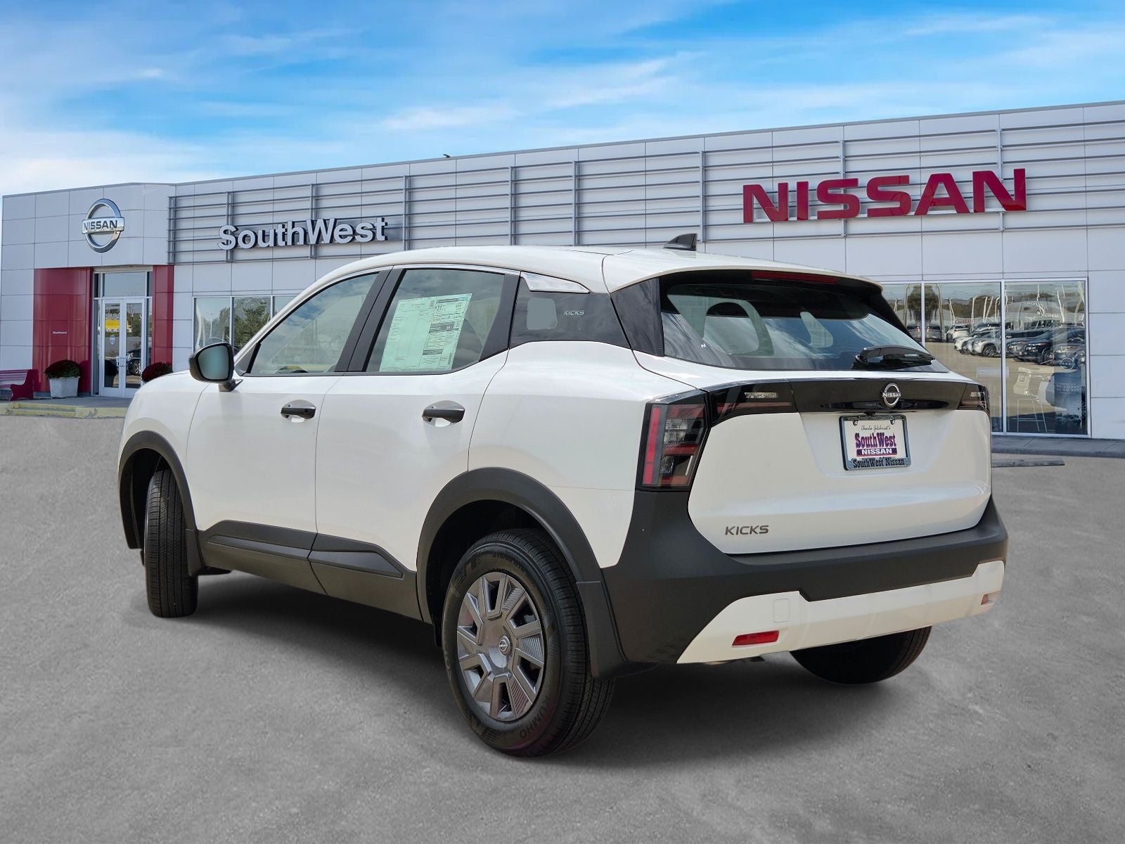 2027 Nissan Kicks S