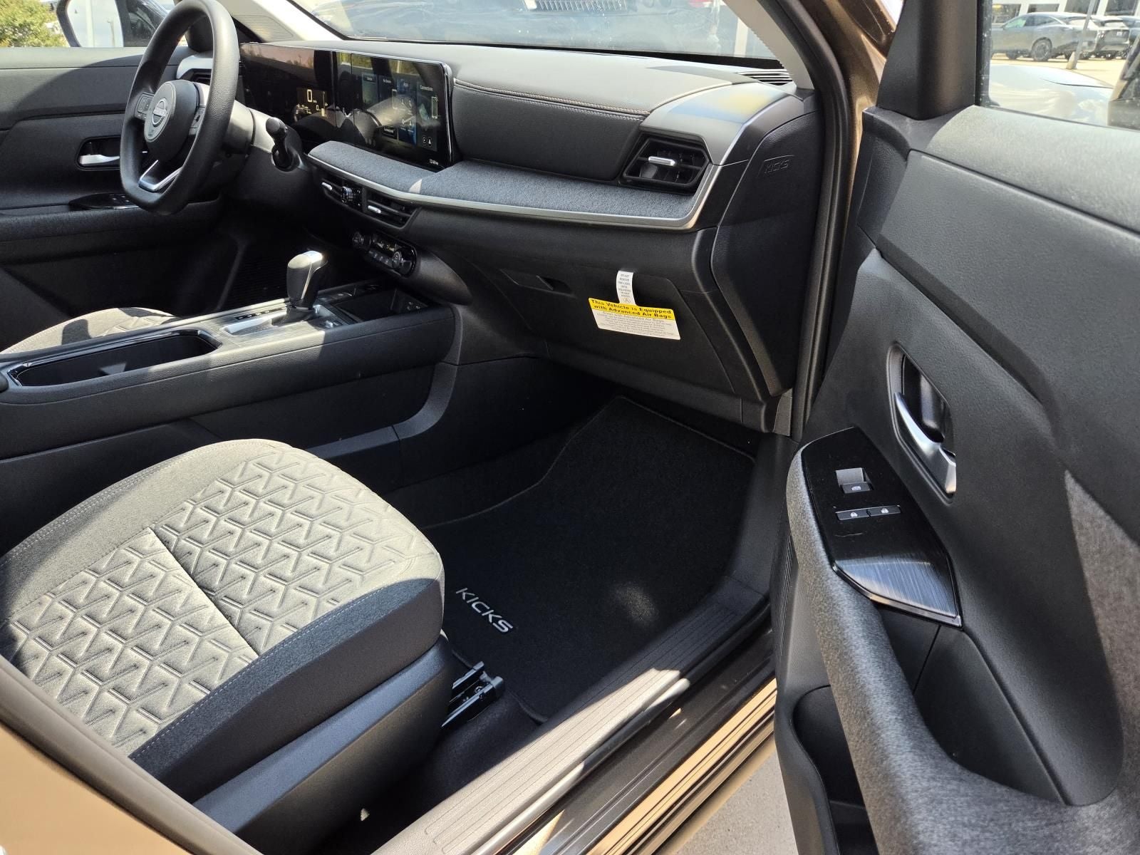 2027 Nissan Kicks SV