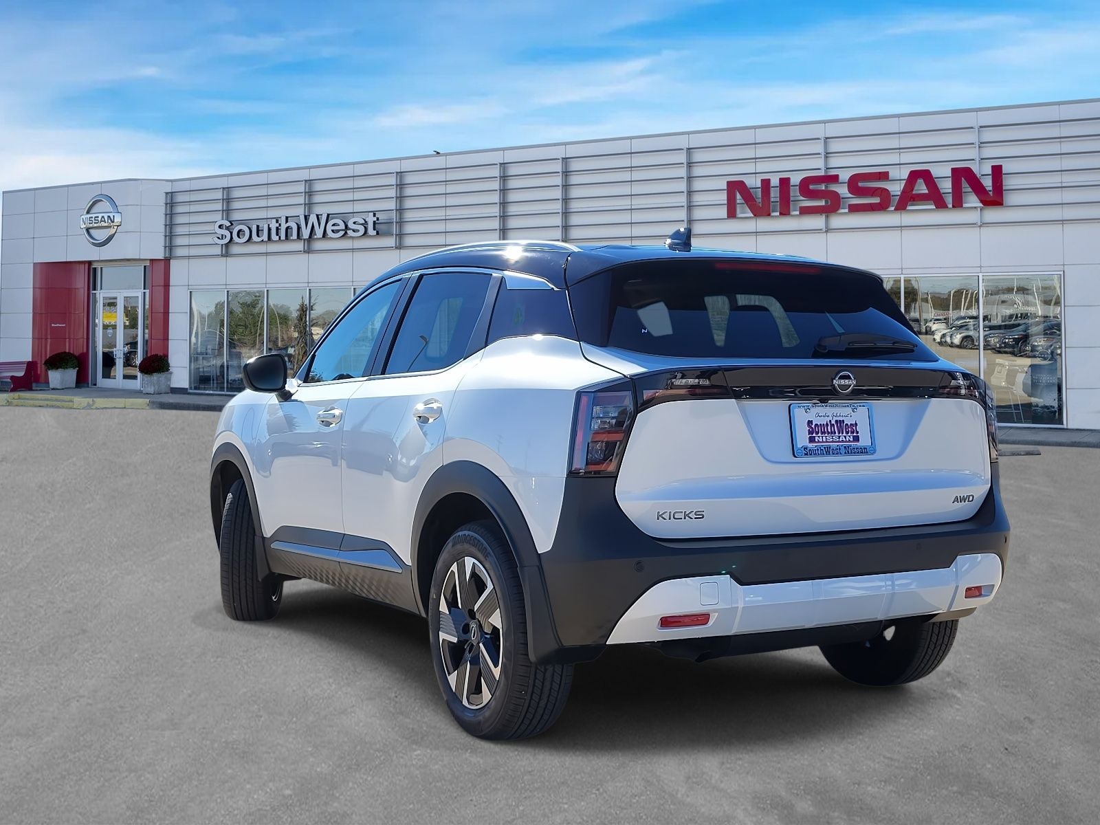 2026 Nissan Kicks SV