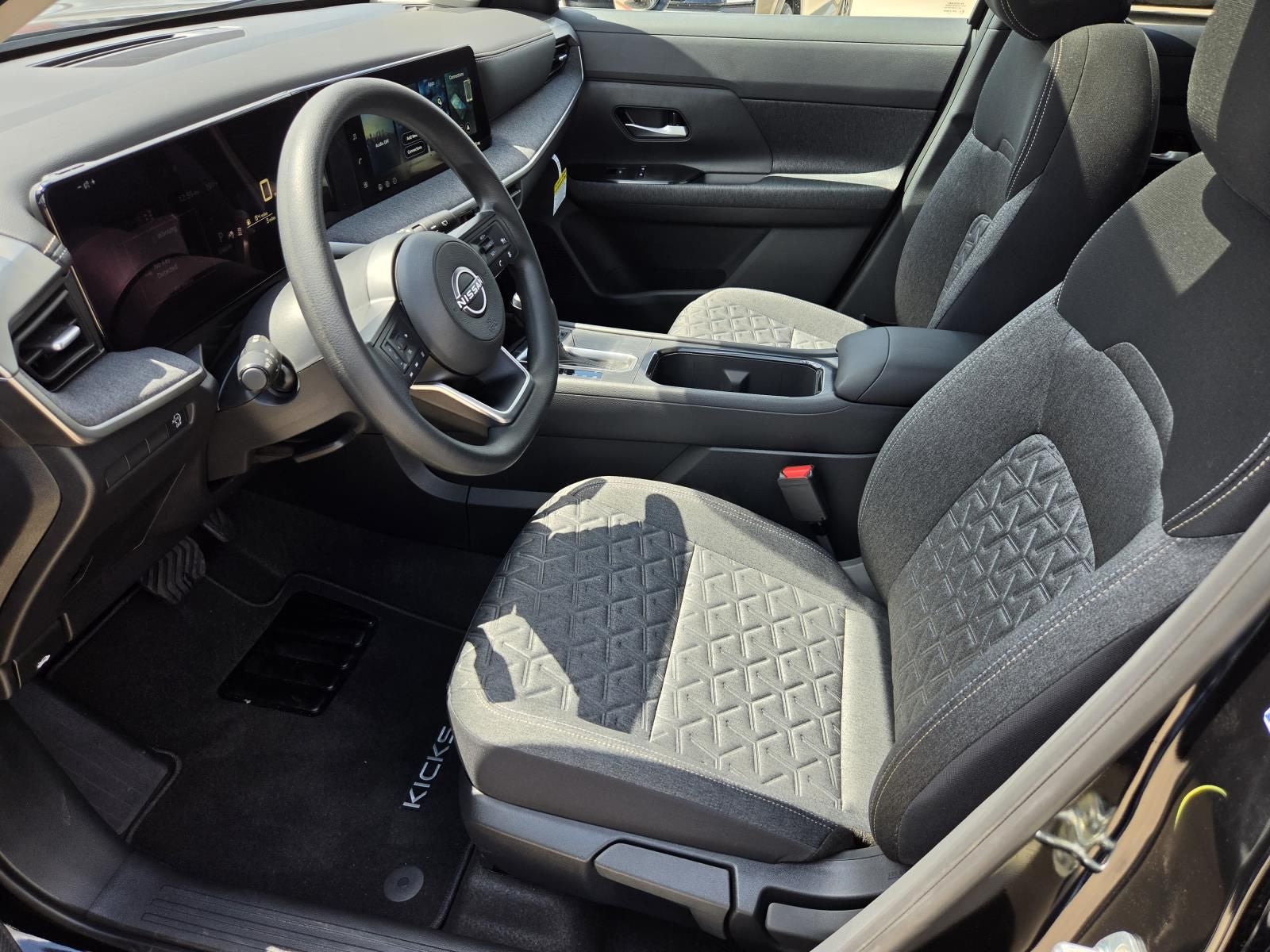 2027 Nissan Kicks SV