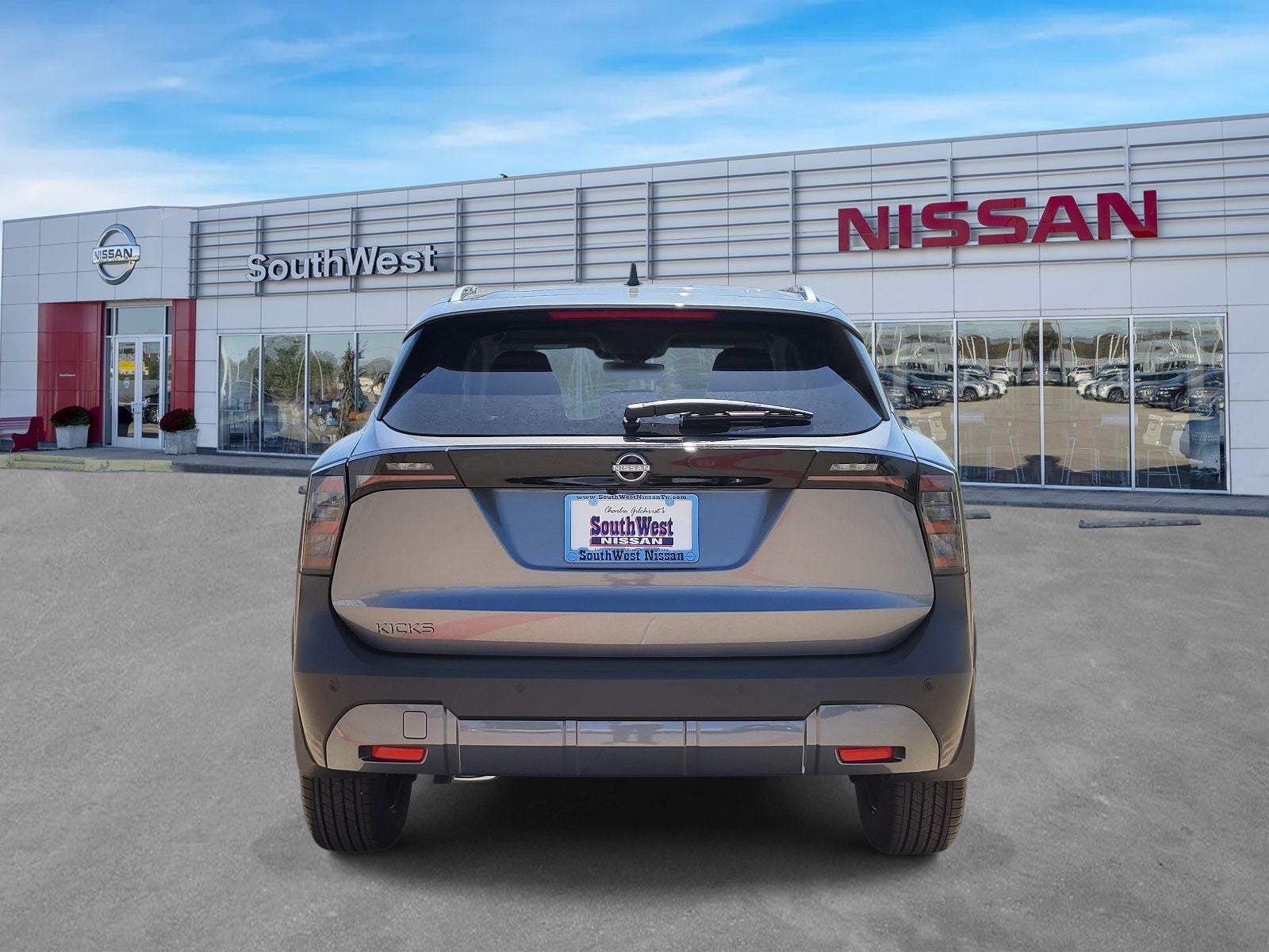 2026 Nissan Kicks SV