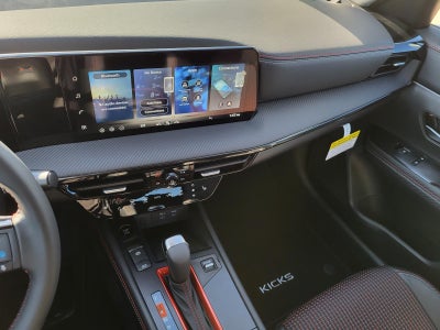 2026 Nissan Kicks SR