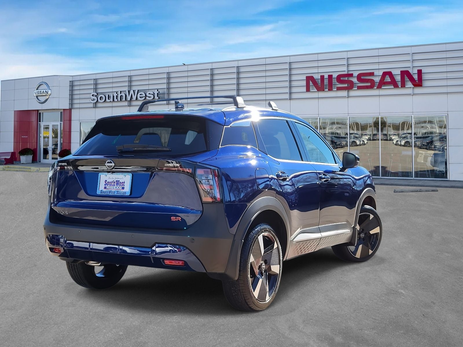 2026 Nissan Kicks SR