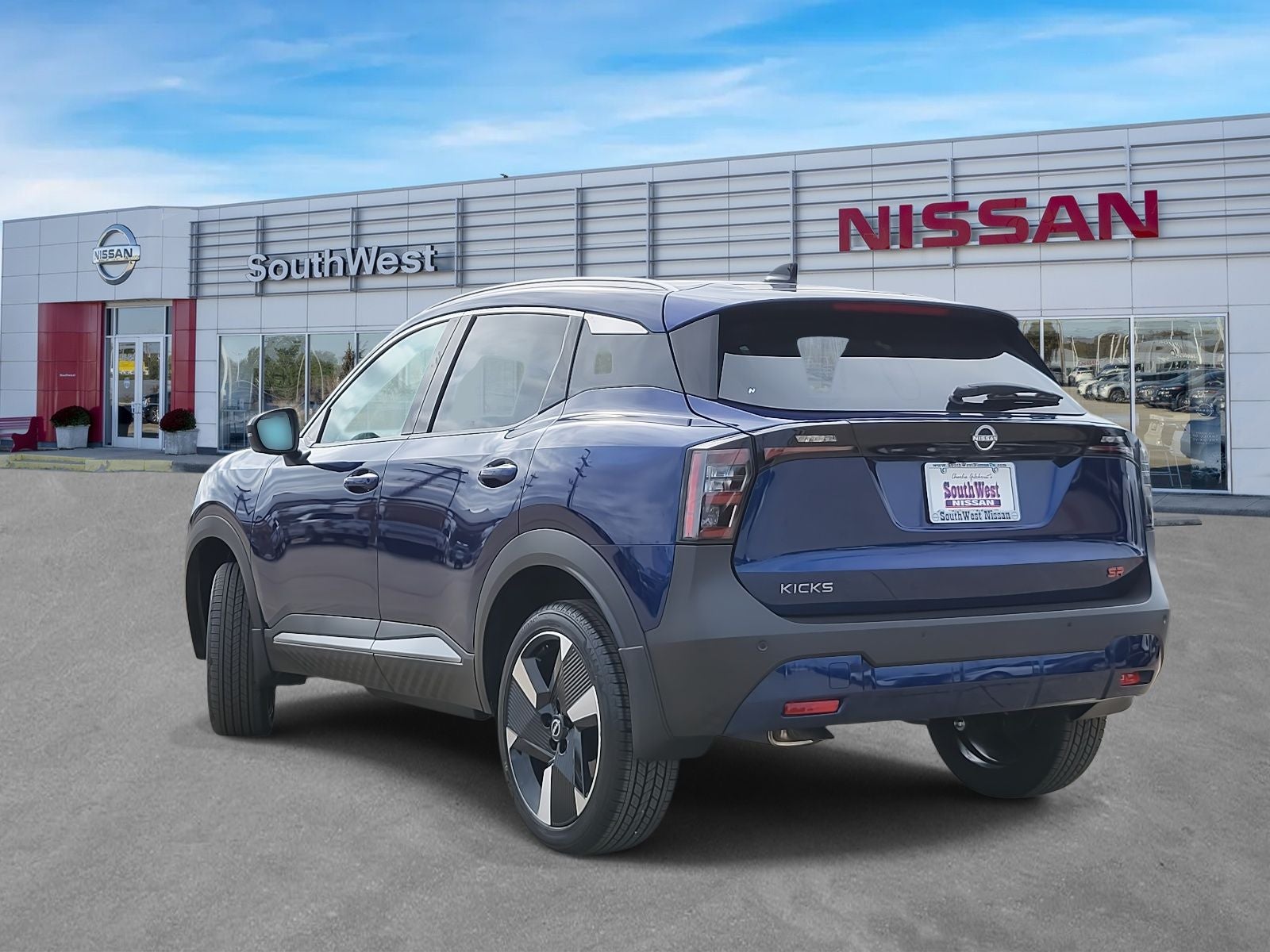 2026 Nissan Kicks SR