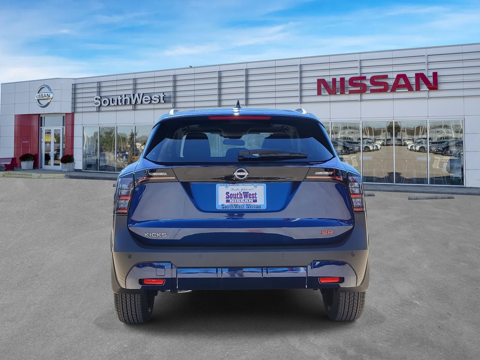 2026 Nissan Kicks SR