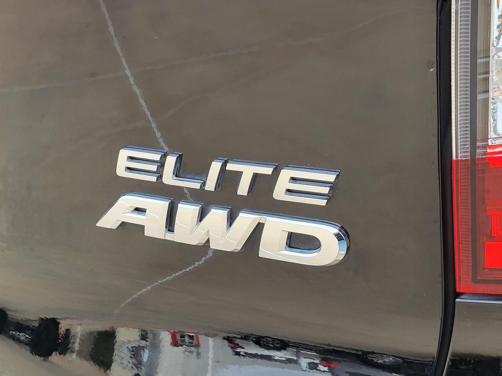 2022 Honda Pilot Elite