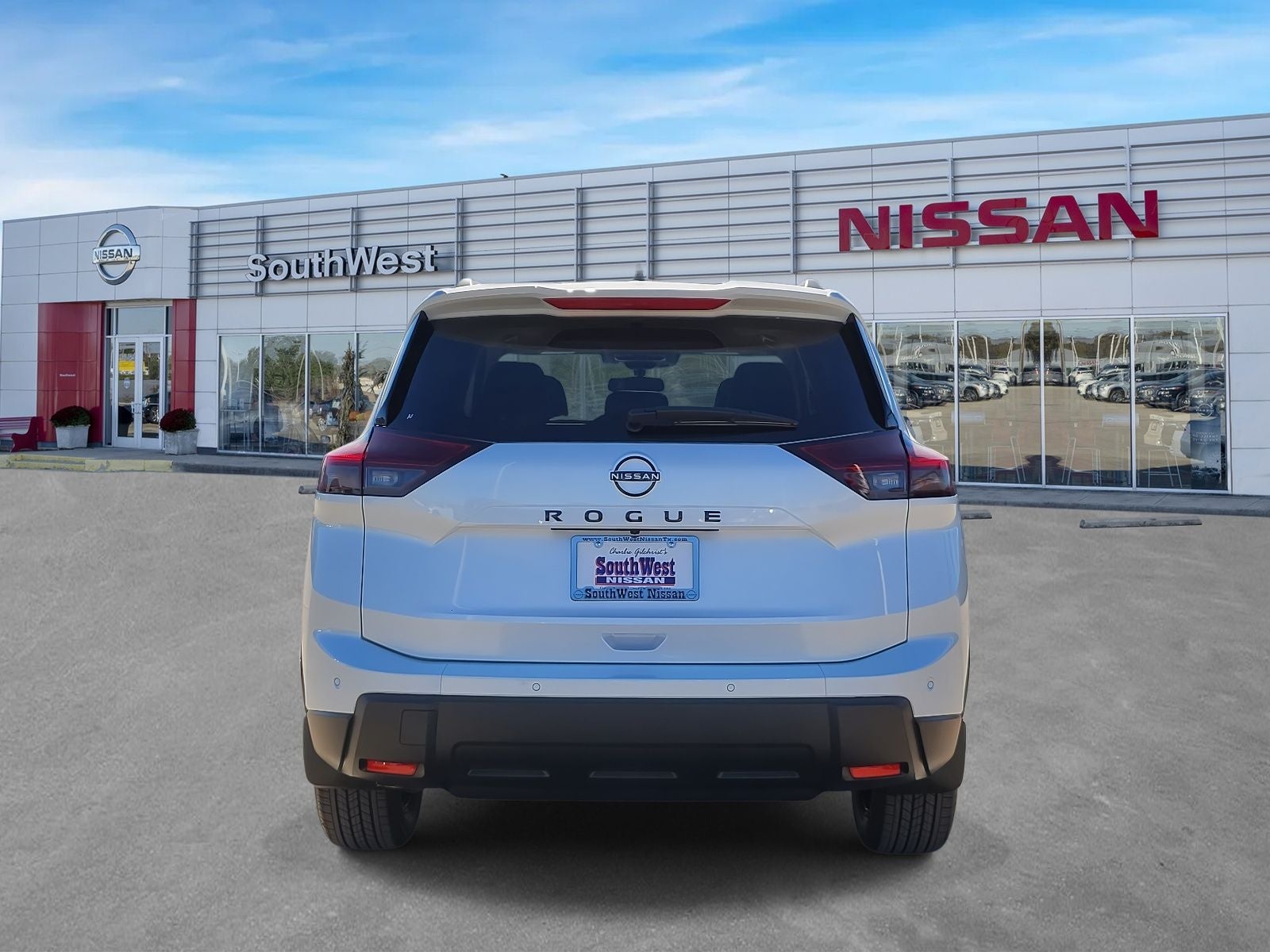 2026 Nissan Rogue Dark Armor