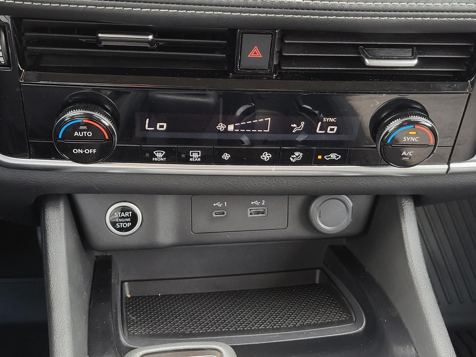 2022 Nissan Rogue SV