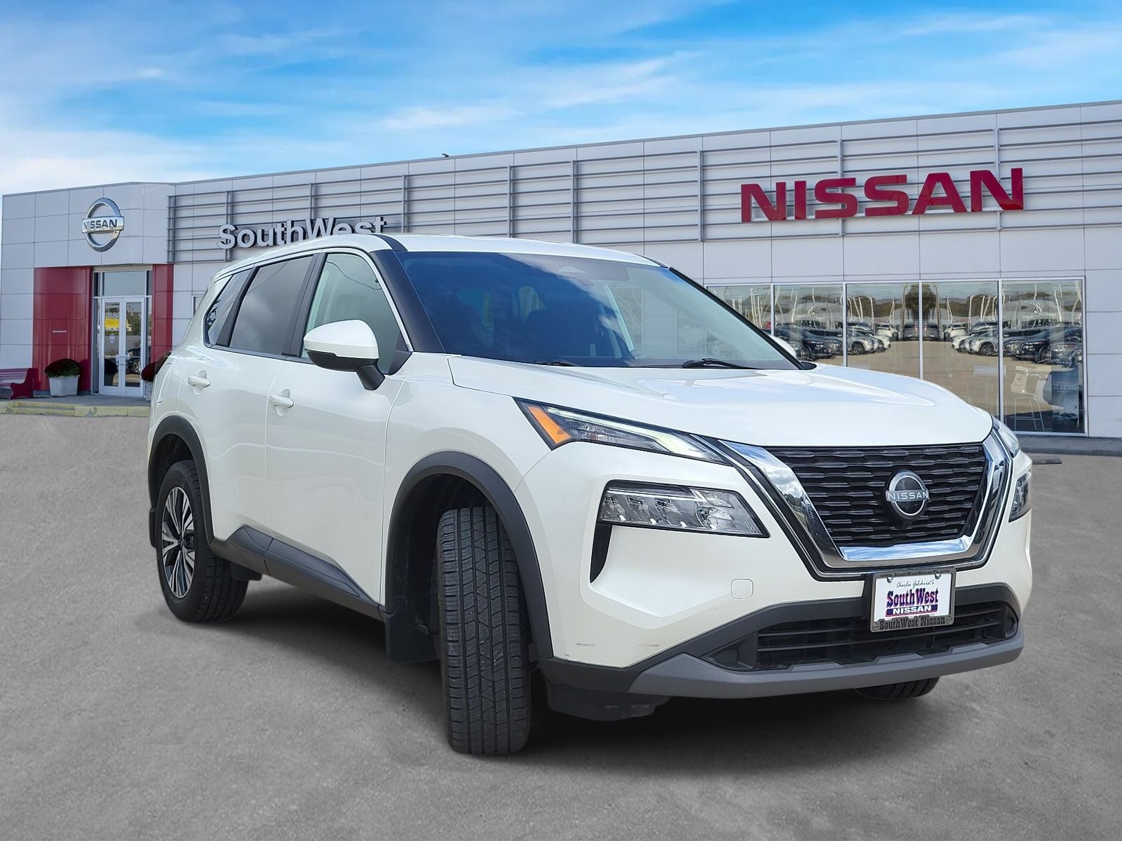 2022 Nissan Rogue SV