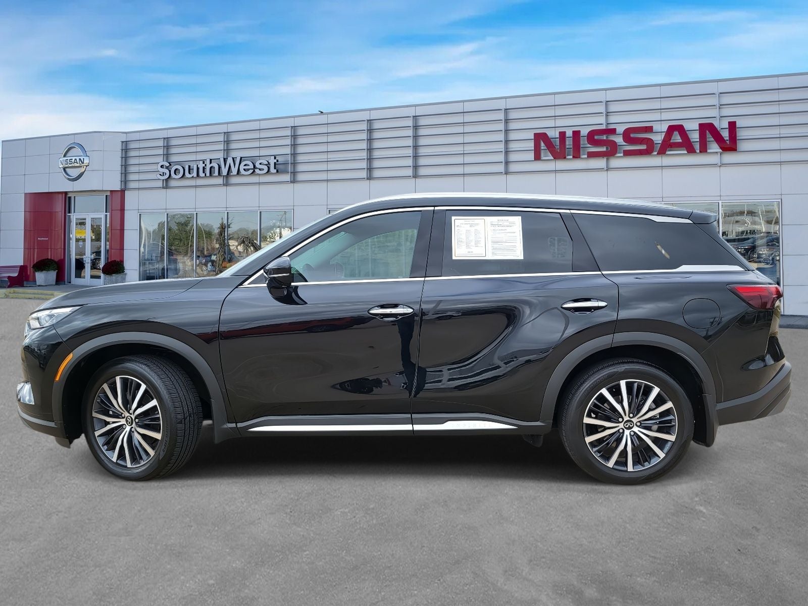 2023 INFINITI QX60 Sensory