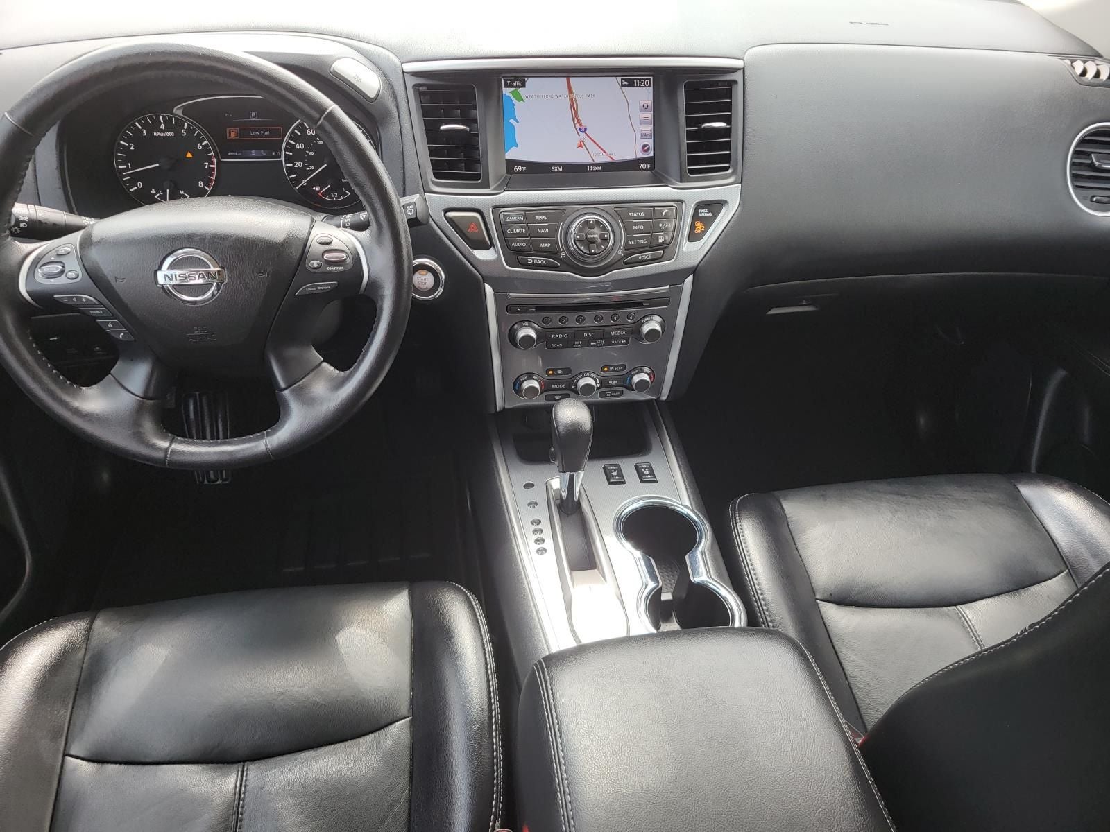 2020 Nissan Pathfinder SL