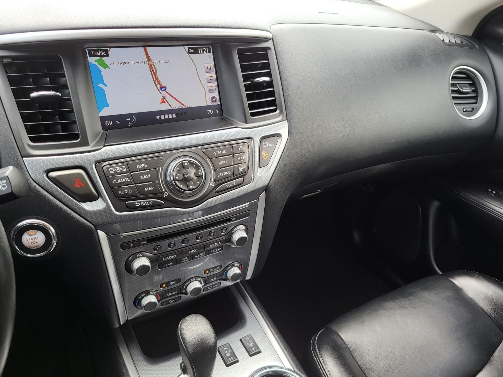 2020 Nissan Pathfinder SL