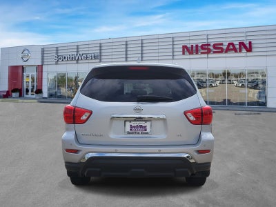 2020 Nissan Pathfinder SL