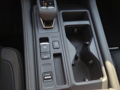 2026 Nissan Pathfinder S