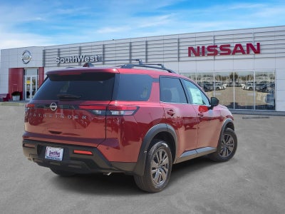 2026 Nissan Pathfinder SV