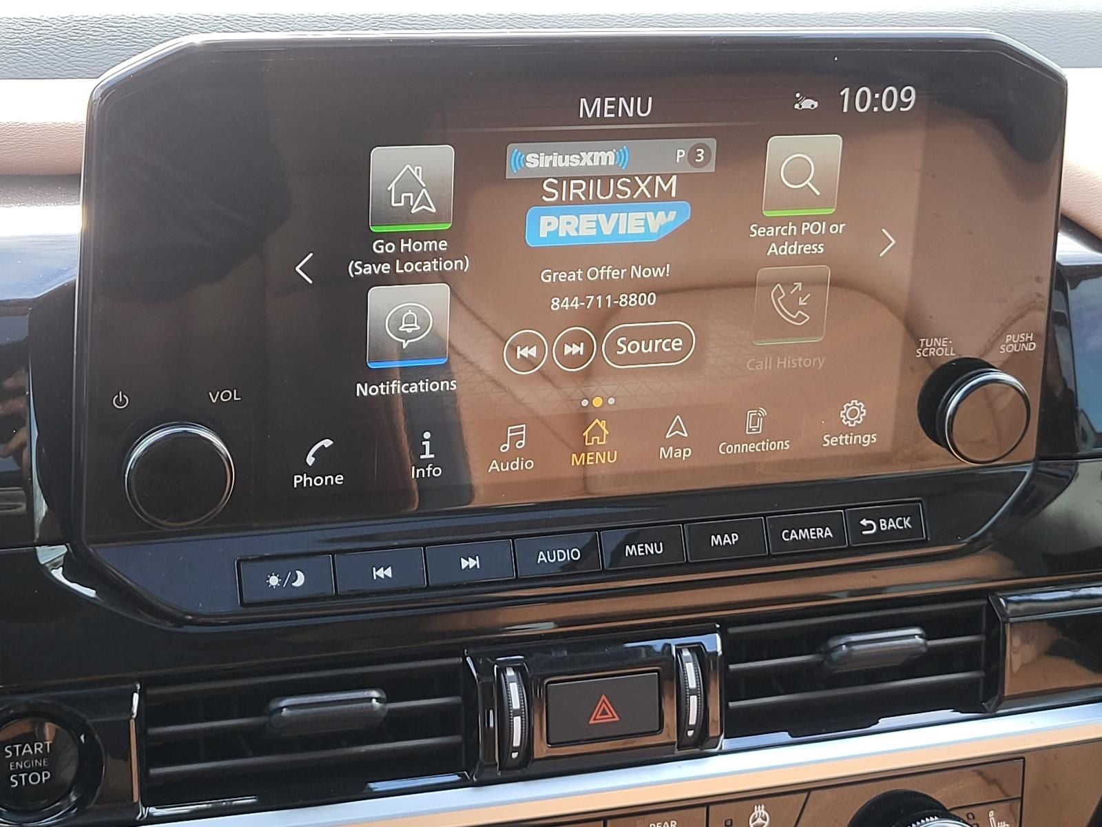 2025 Nissan Pathfinder Platinum