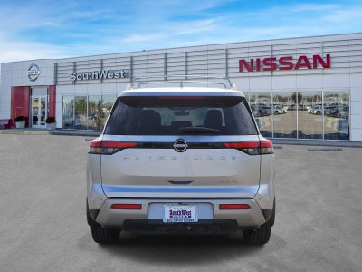 2025 Nissan Pathfinder Platinum