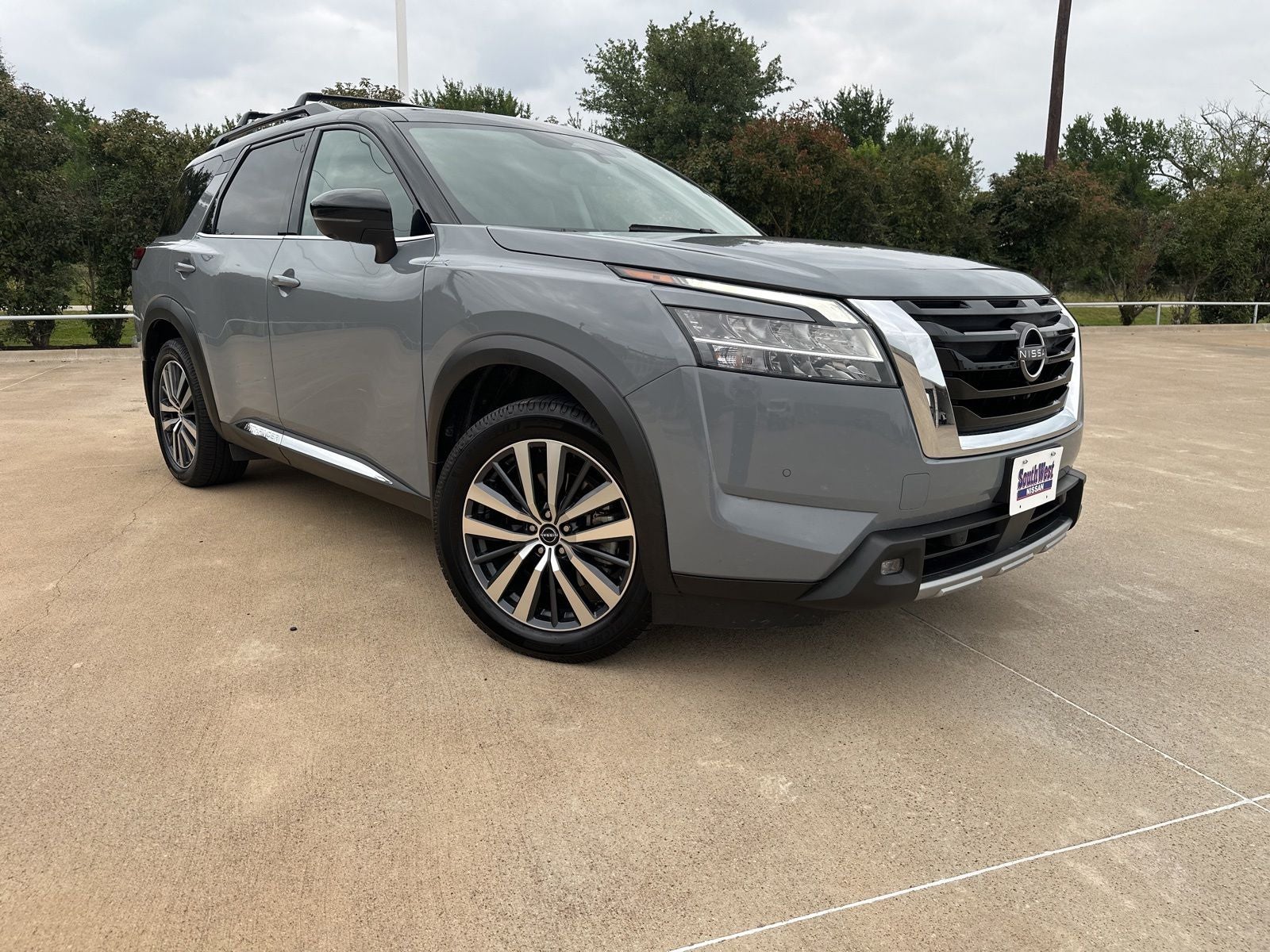 2022 Nissan Pathfinder Platinum