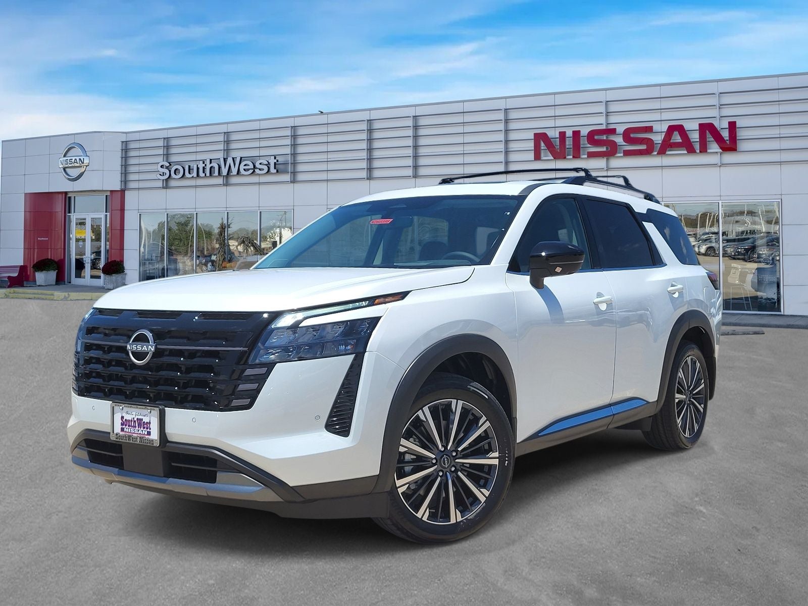 2026 Nissan Pathfinder Platinum