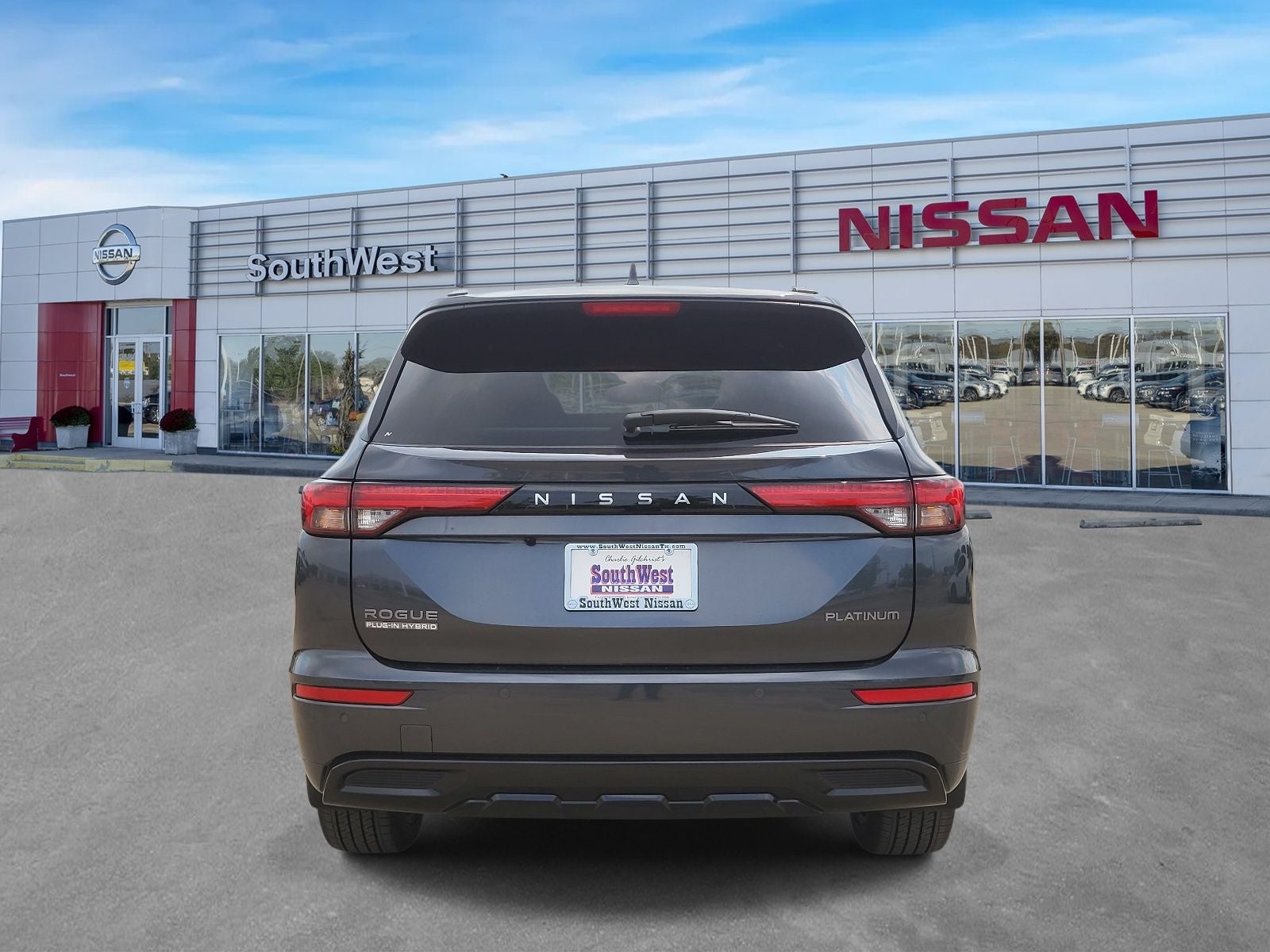 2026 Nissan Rogue Plug-In Hybrid Platinum
