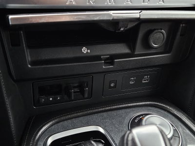 2024 Nissan Armada SV