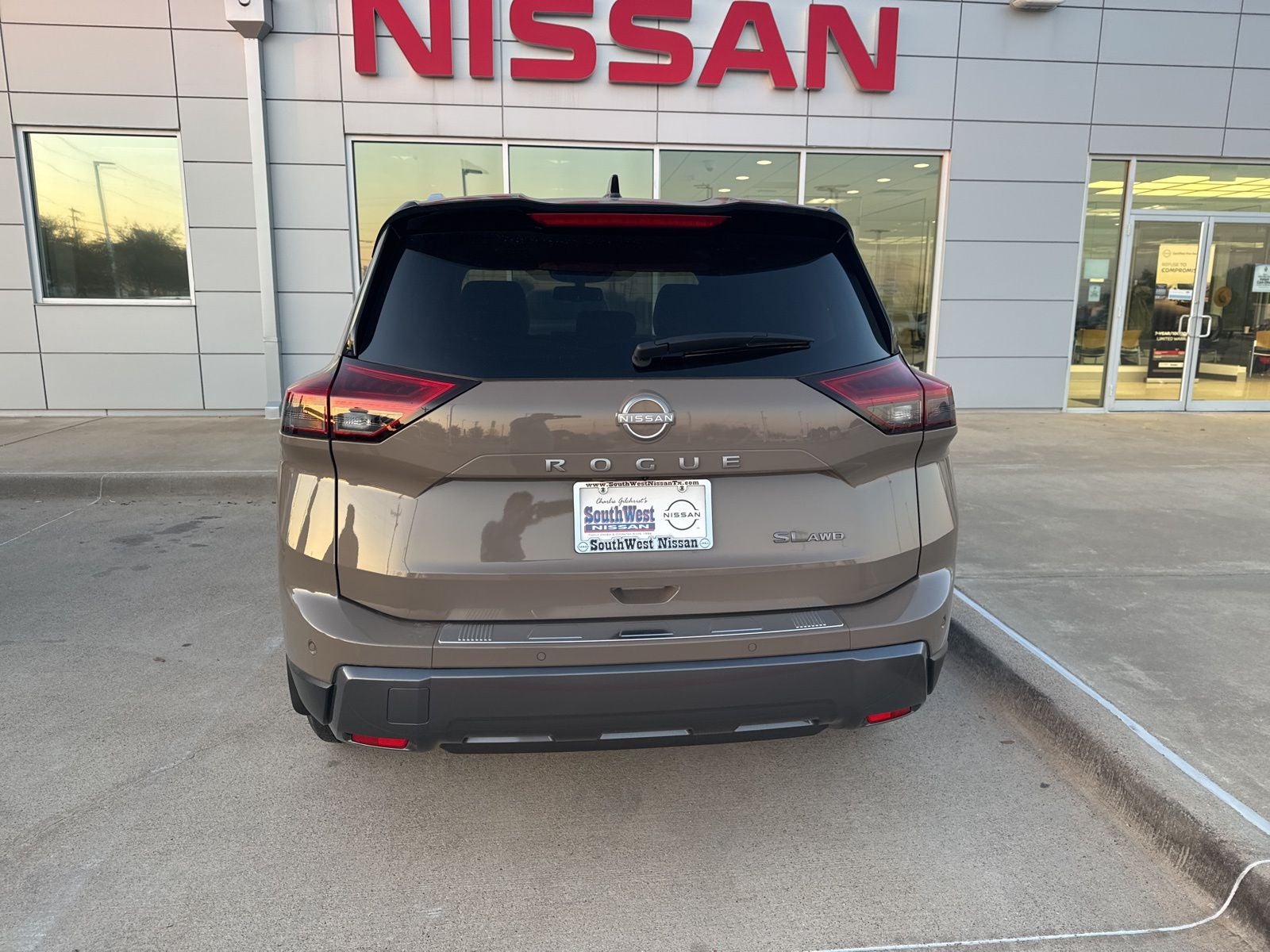 2025 Nissan Rogue SL