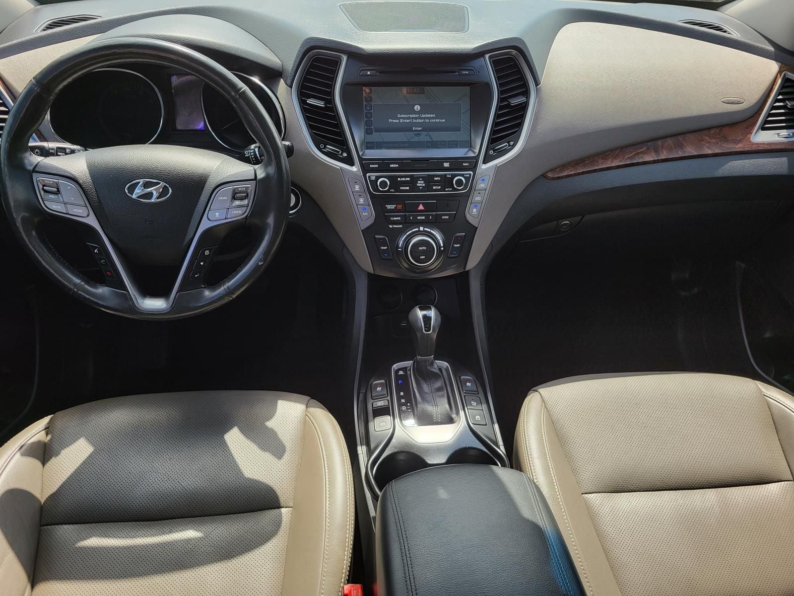 2017 Hyundai Santa Fe Limited Ultimate