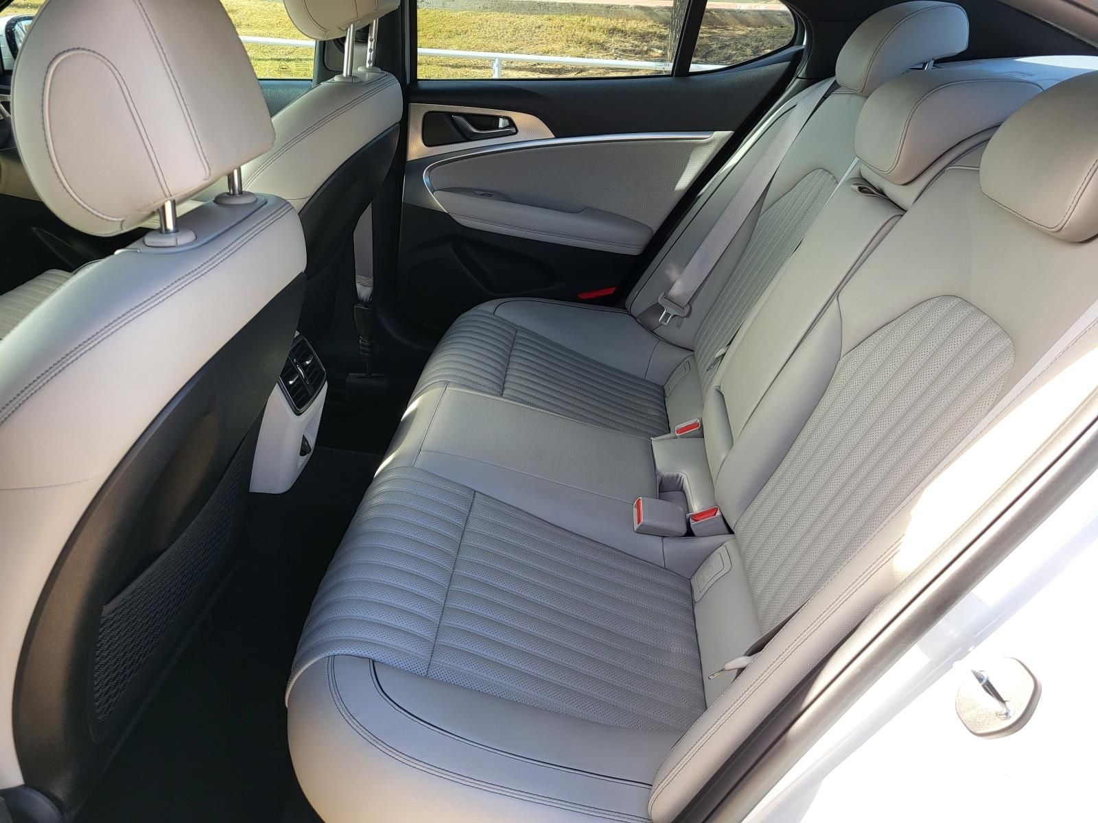 2022 Genesis G70 3.3T