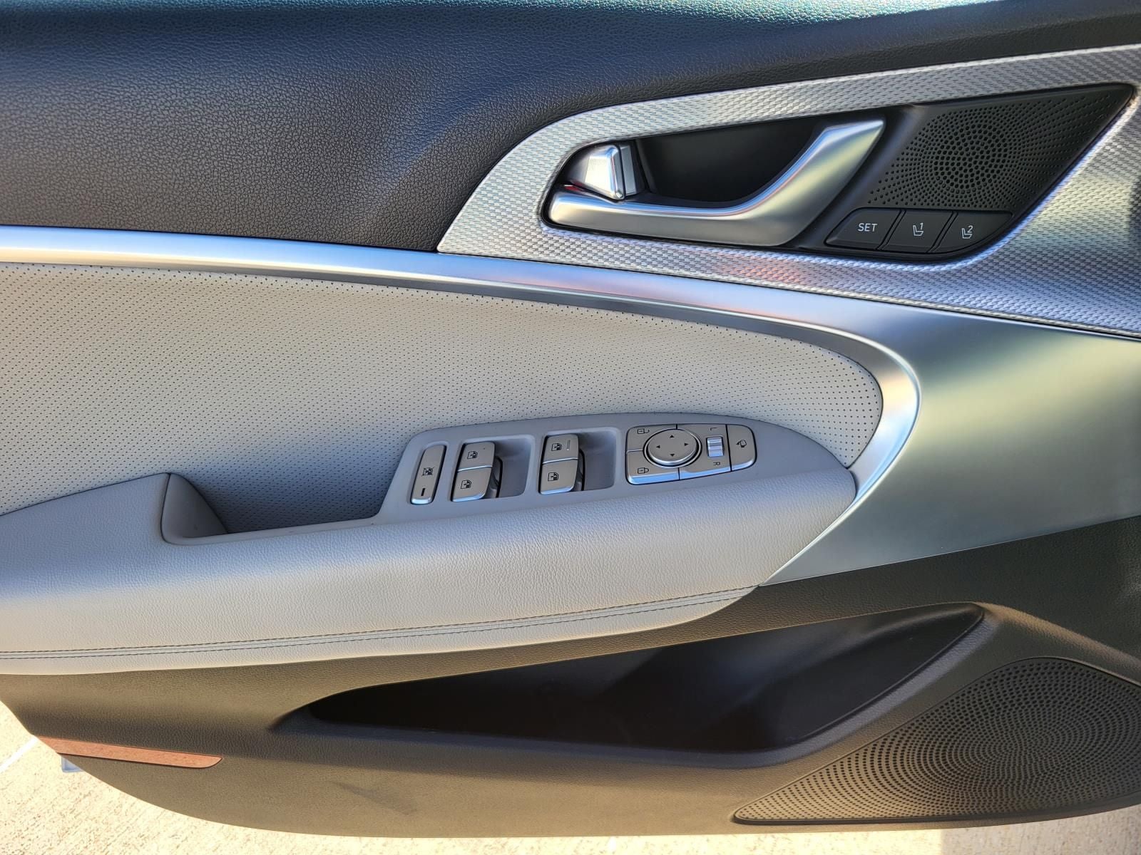 2022 Genesis G70 3.3T