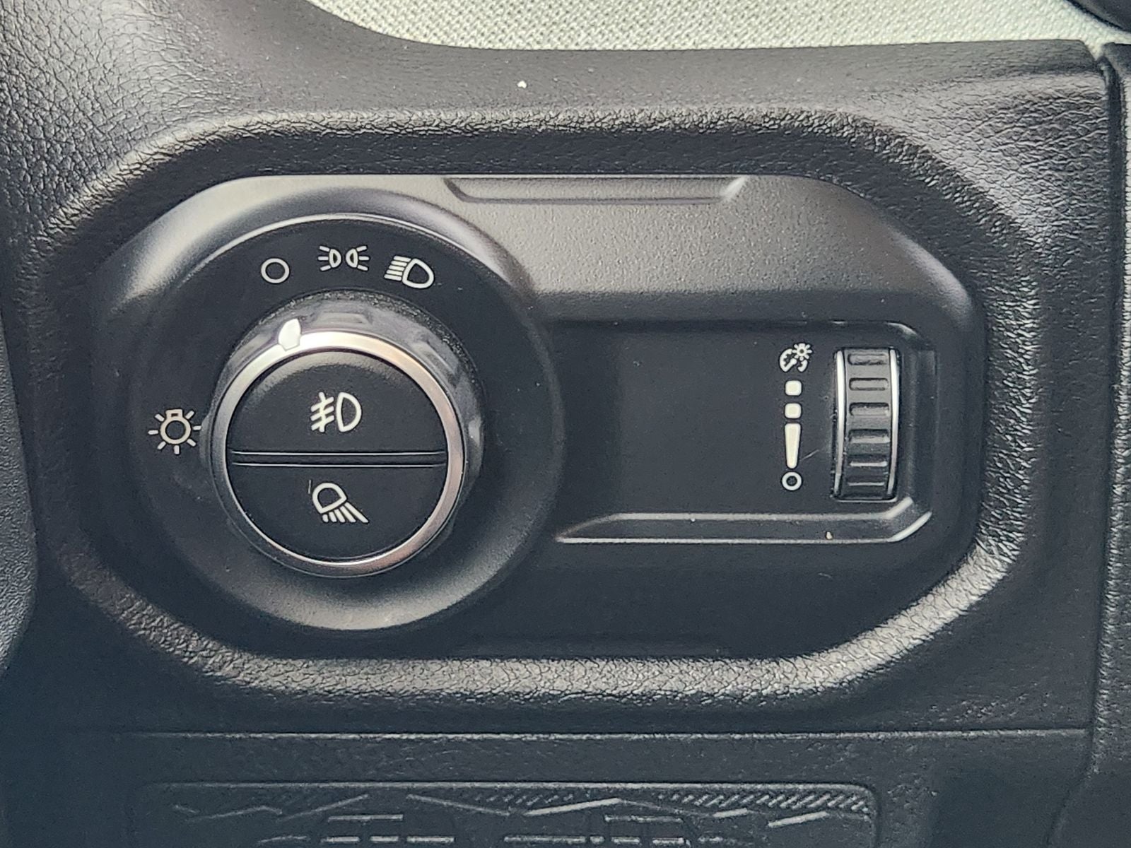 2025 Jeep Gladiator Nighthawk