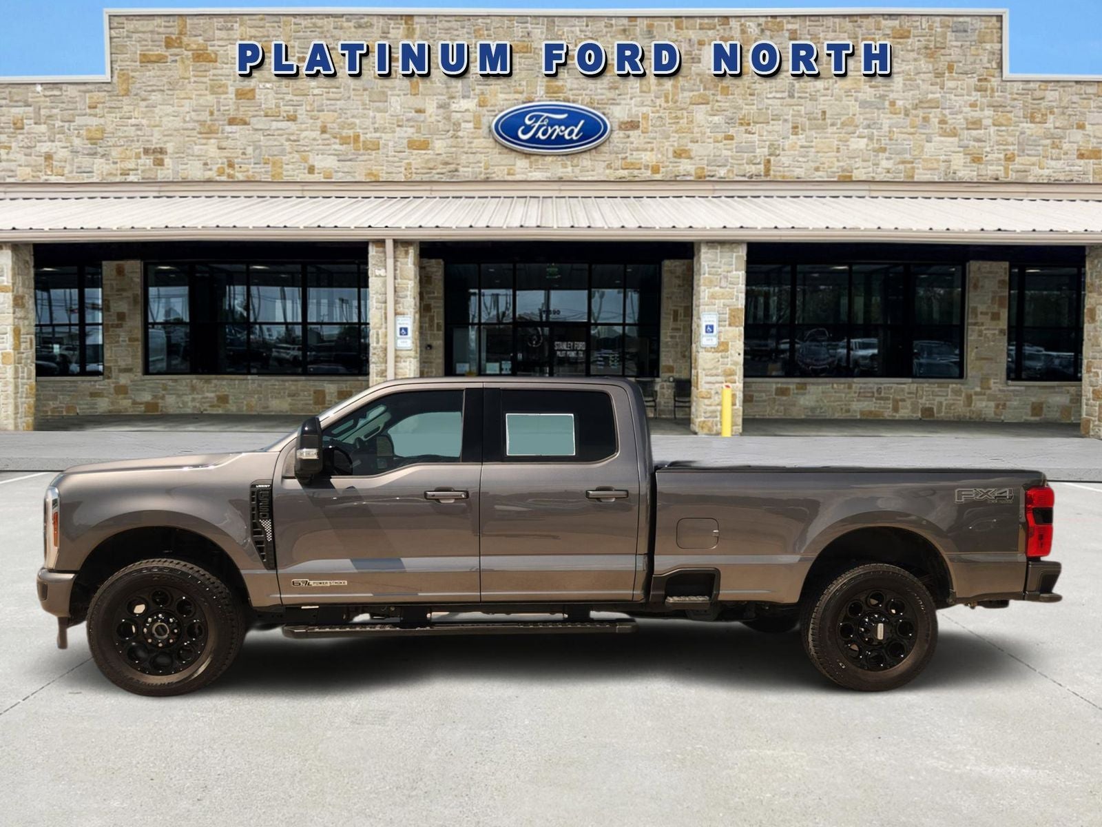 2025 Ford F-350SD Lariat