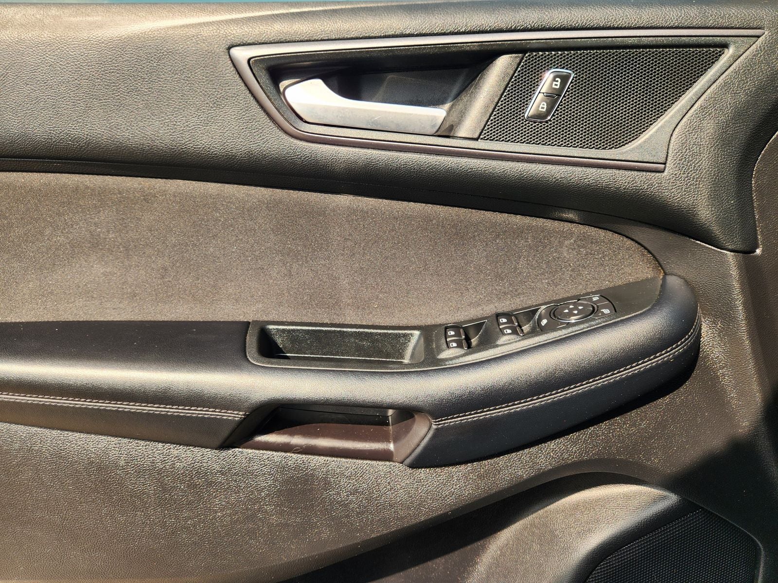 2018 Ford Edge SE