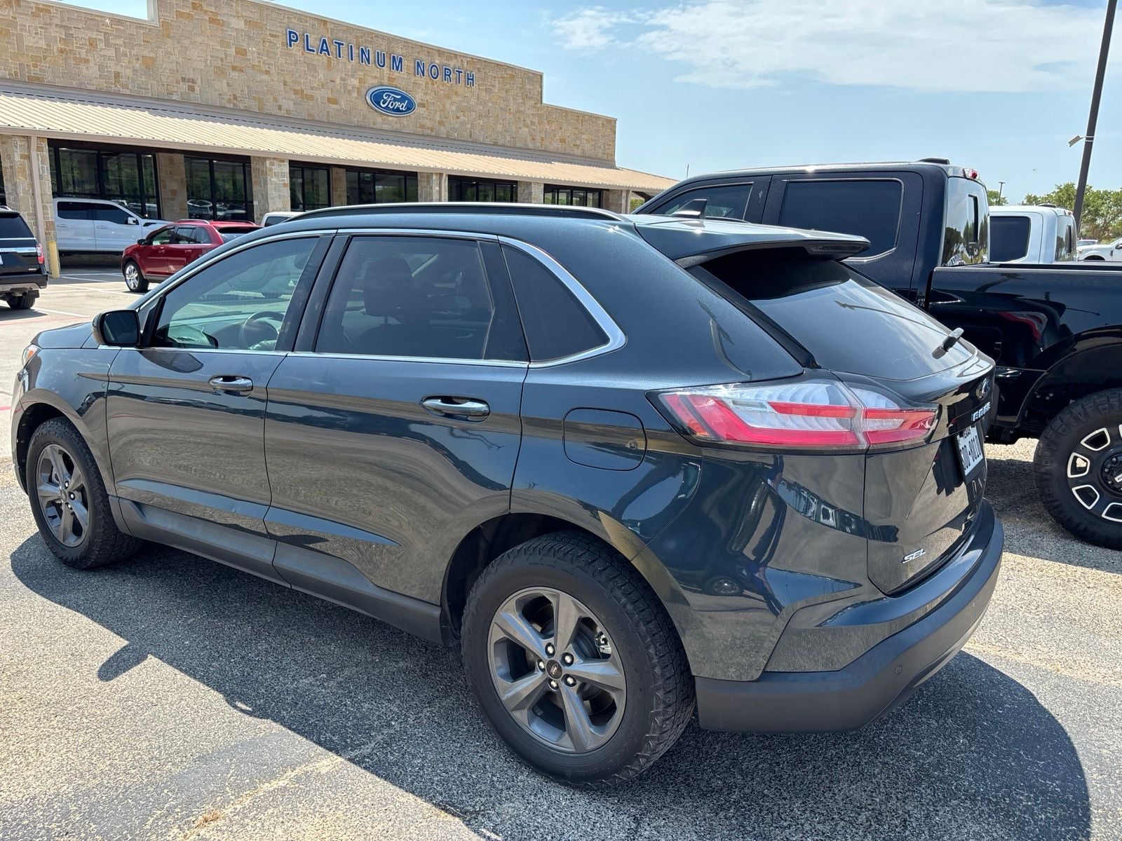 2022 Ford Edge SEL