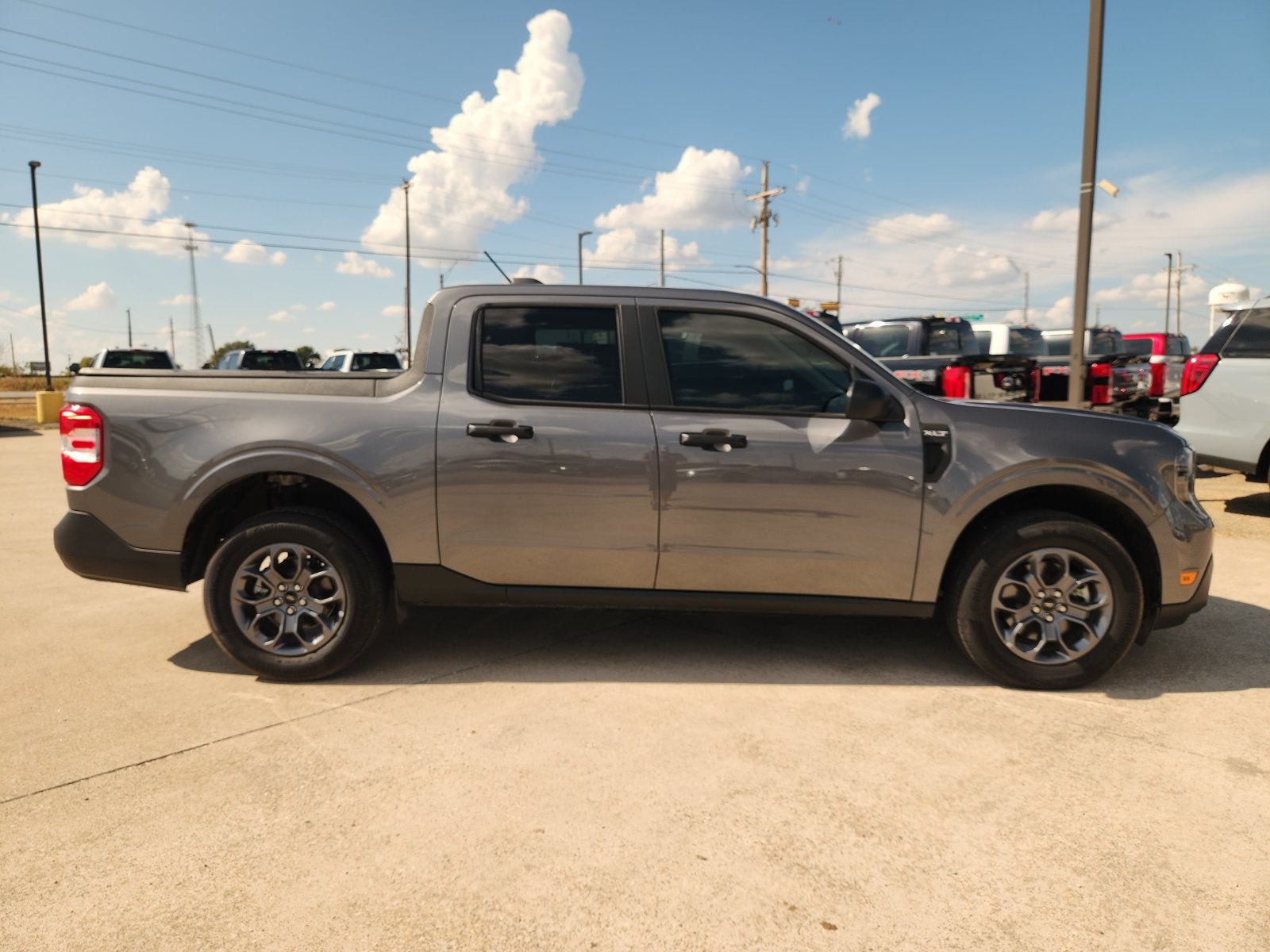 2025 Ford Maverick XLT