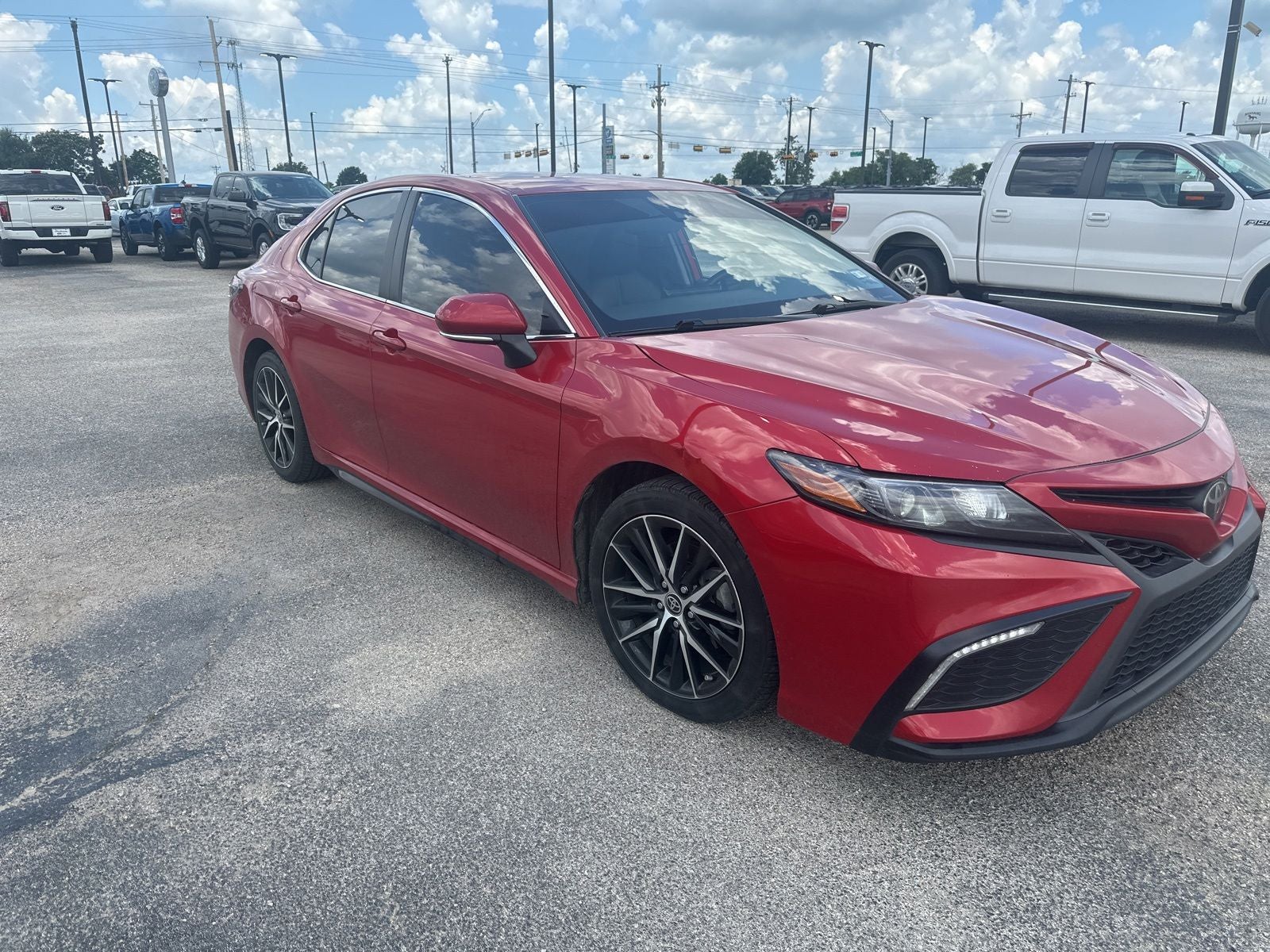 2022 Toyota Camry SE