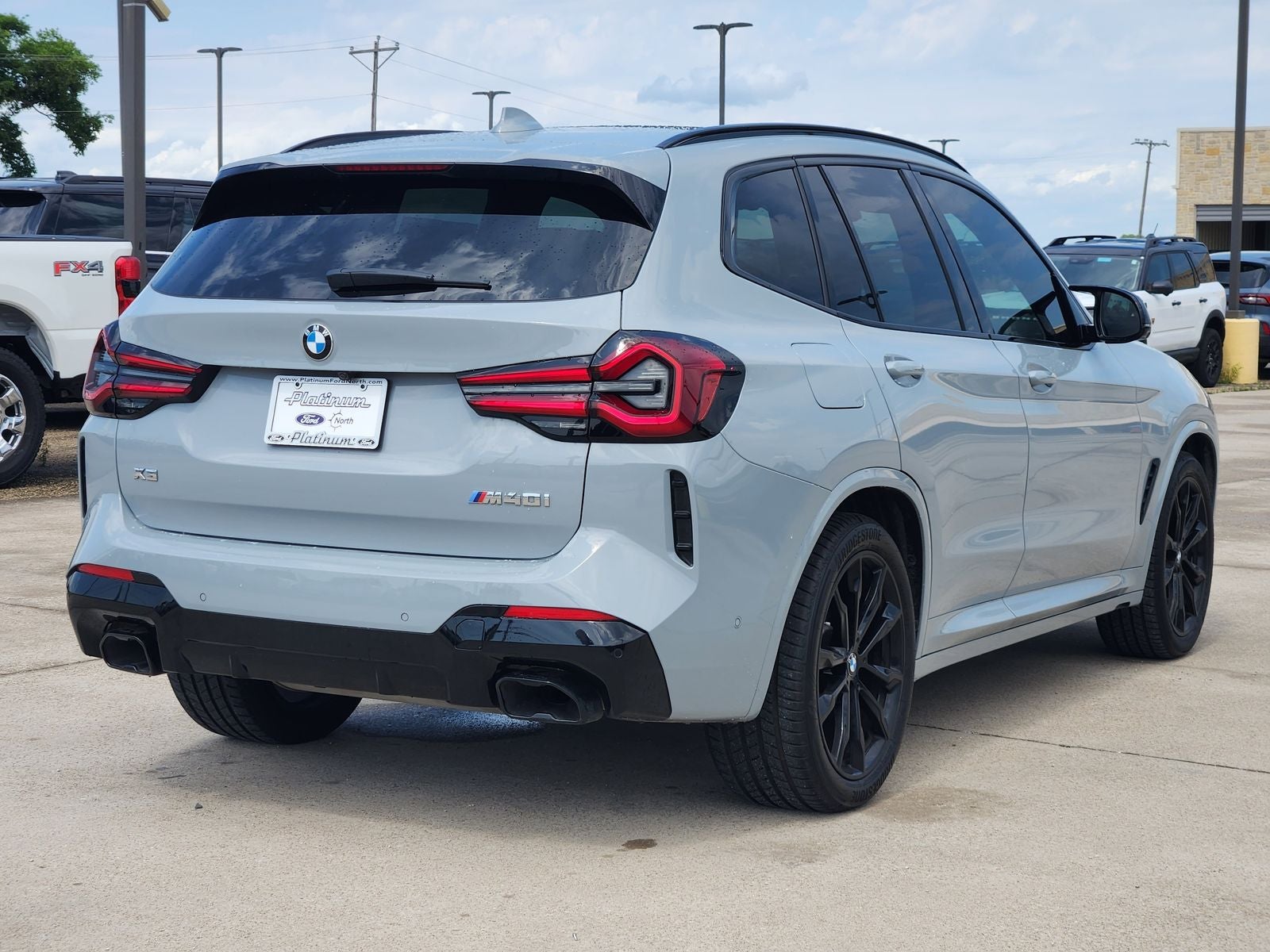 2024 BMW X3 M40i