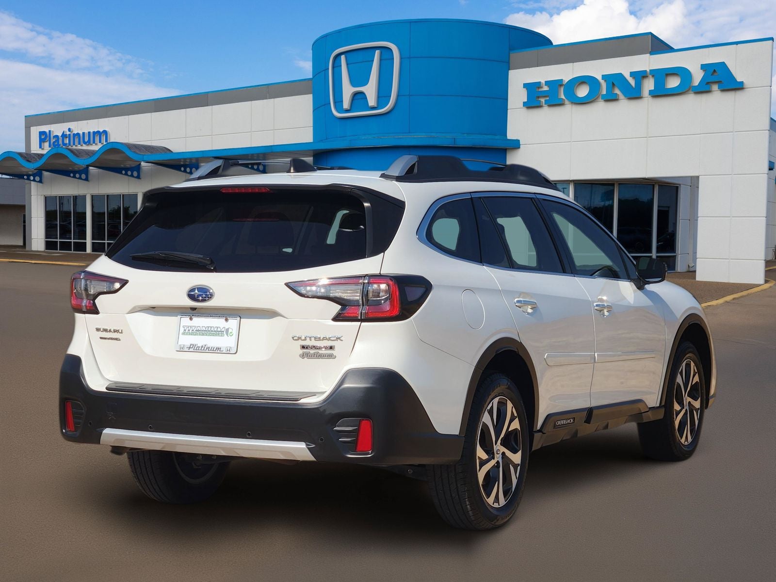 2022 Subaru Outback Touring