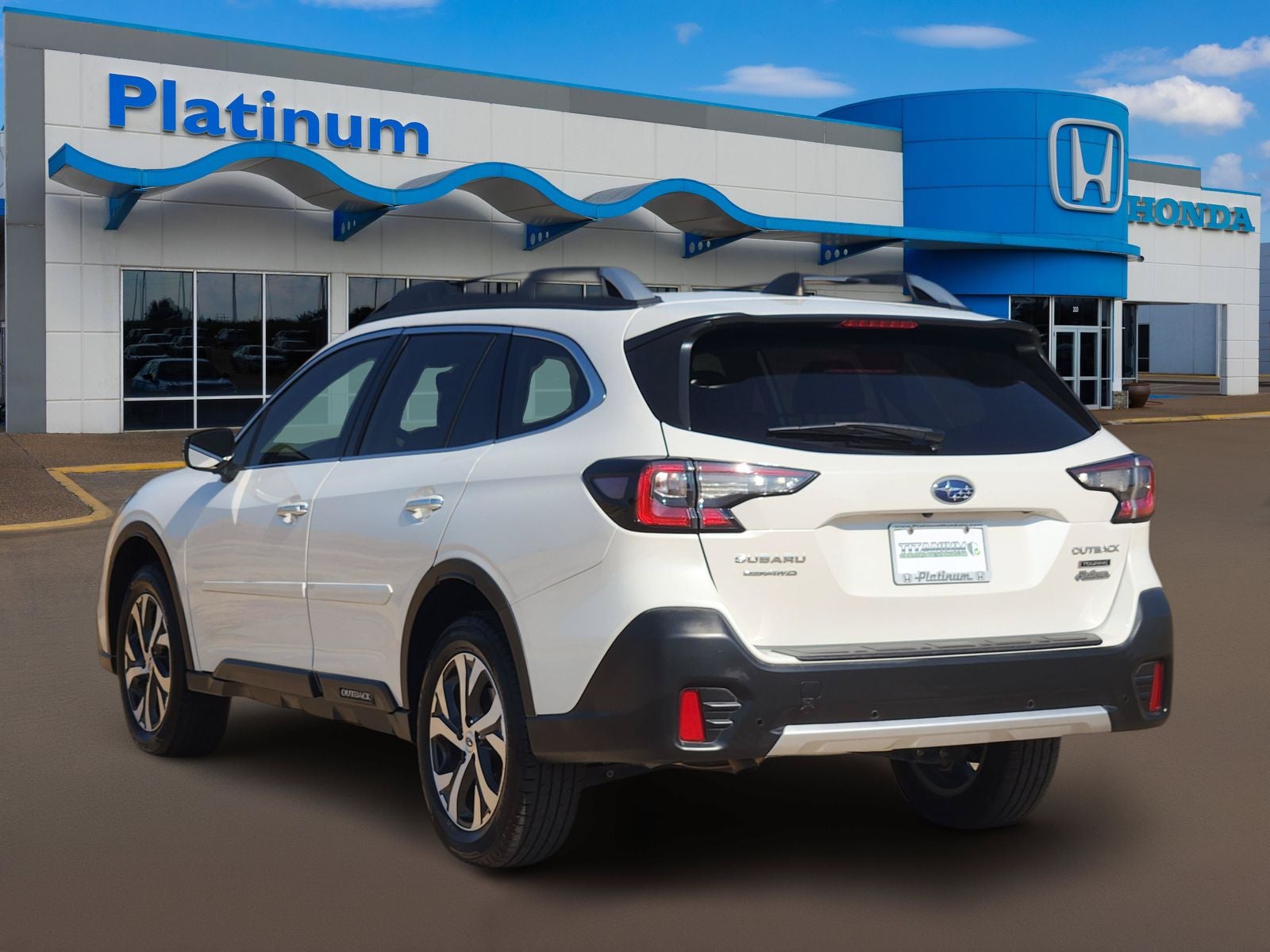 2022 Subaru Outback Touring
