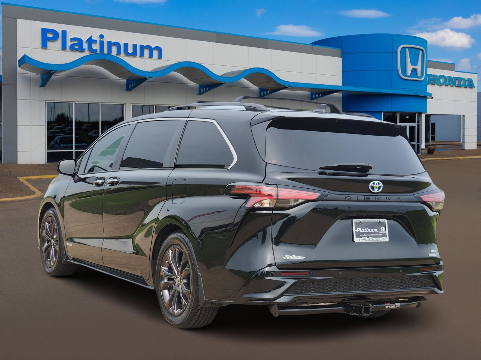 2021 Toyota Sienna XSE 7 Passenger