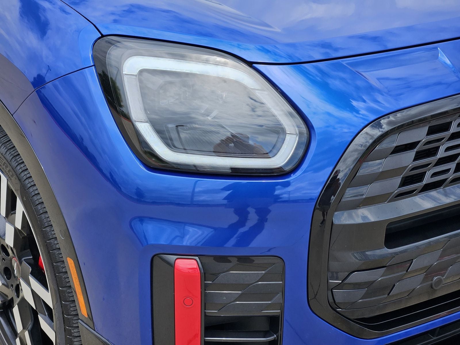 2025 MINI John Cooper Works Countryman Signature Plus