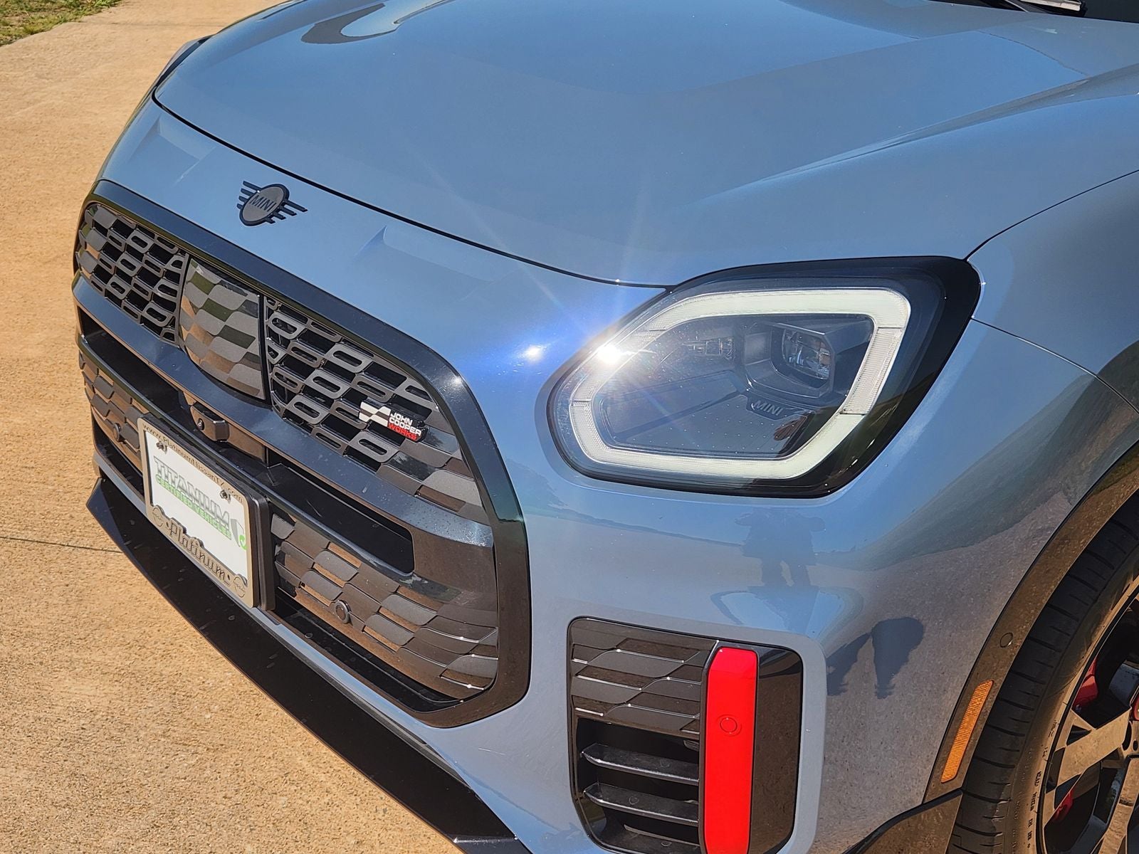 2025 MINI John Cooper Works Countryman Iconic