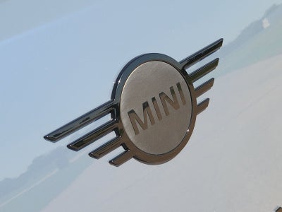 2025 MINI John Cooper Works Countryman Iconic