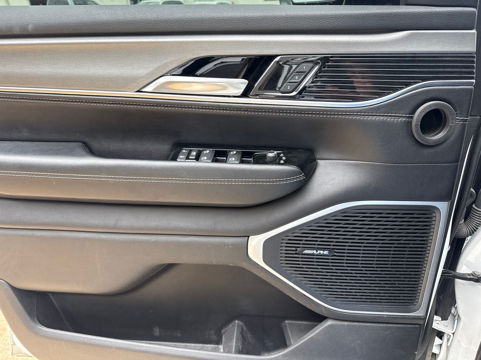 2024 Jeep Wagoneer Series II