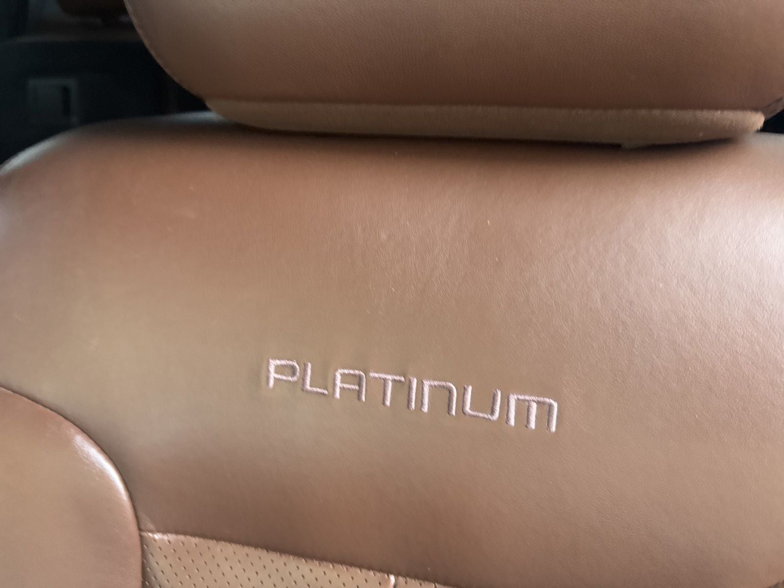 2014 Ford F-150 Platinum