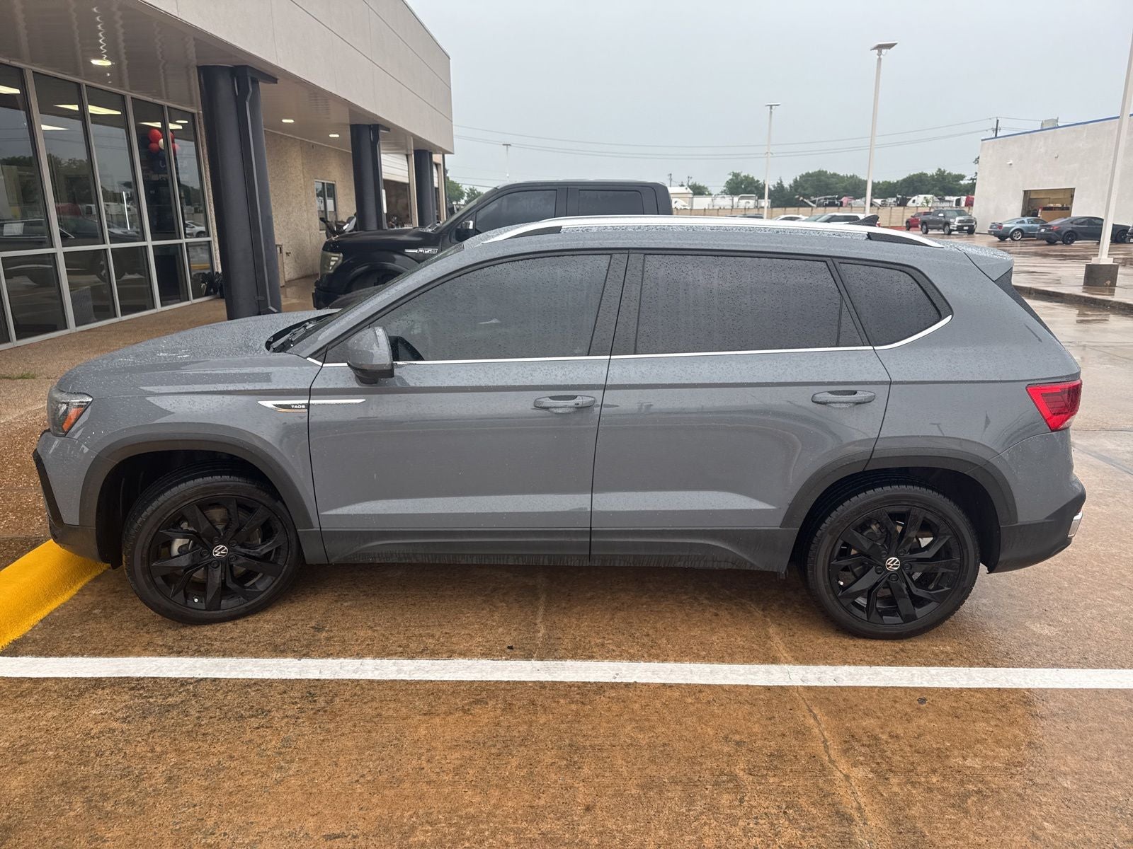 2023 Volkswagen Taos 1.5T SE