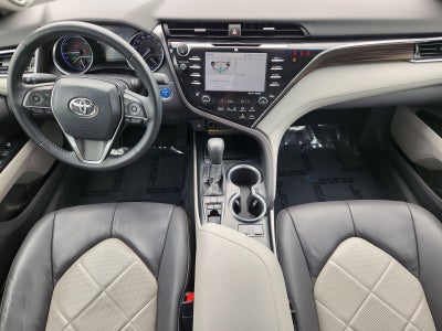 2018 Toyota Camry Hybrid XLE
