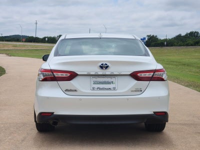 2018 Toyota Camry Hybrid XLE