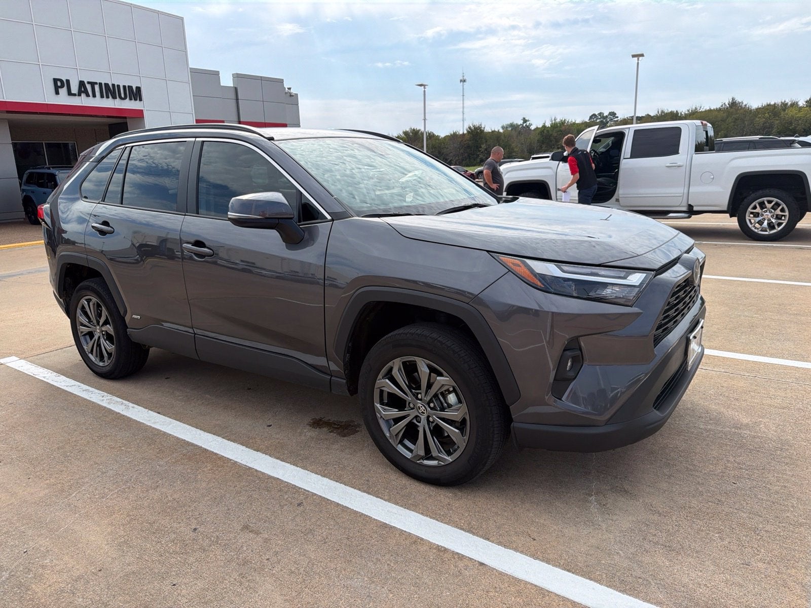 2024 Toyota RAV4 Hybrid XLE Premium