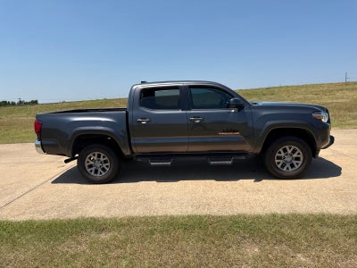 2019 Toyota Tacoma SR5 V6