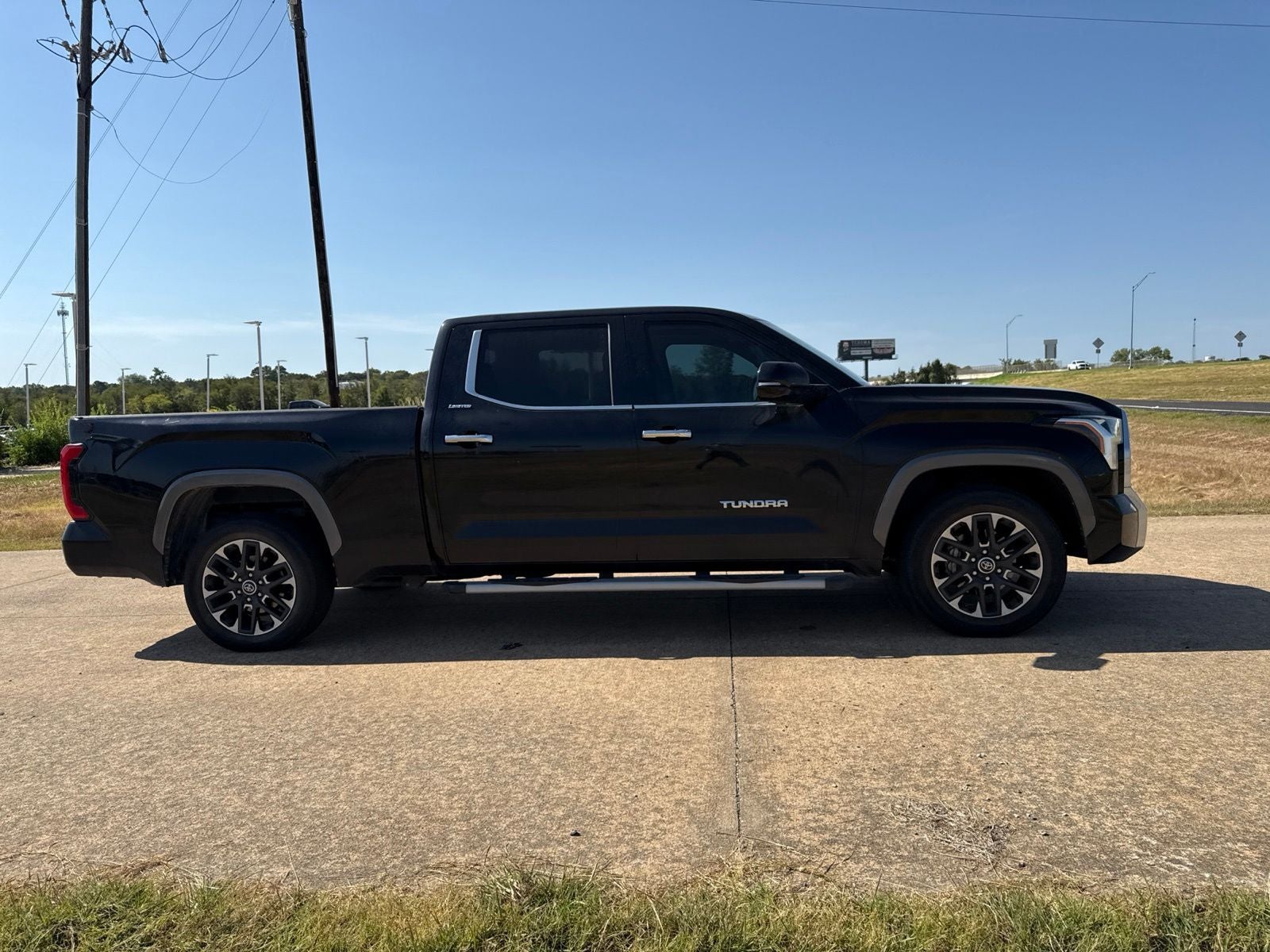 2023 Toyota Tundra Limited